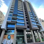 Modern Flat In St Julian's Center By Arco Collection 아파트 *