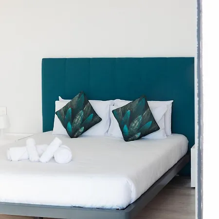 Modern Flat In St Julian's Center By Arco Collection