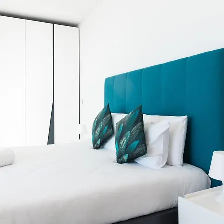 Modern Flat In St Julian's Center By Arco Collection Appartamento San Giuliano