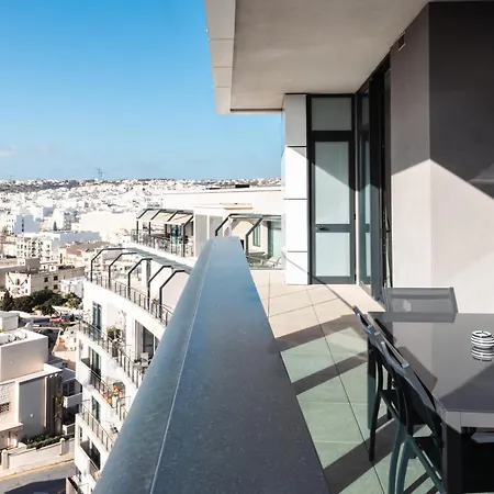 Modern Flat In St Julian's Center By Arco Collection Appartement